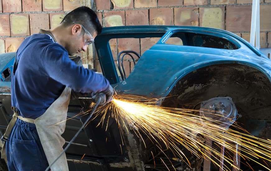 4 Conseils à Suivre Pour Lentretien De Votre Voiture Antoine Le Pilote